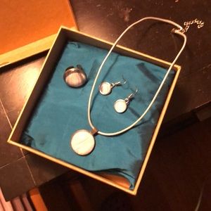 Set of jewelry — necklace, earrings and ring